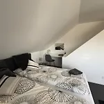 Moderne Ueber 2 Etagen *