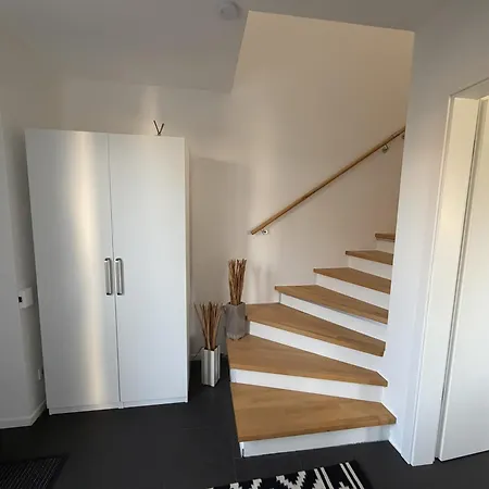 Moderne Ueber 2 Etagen *