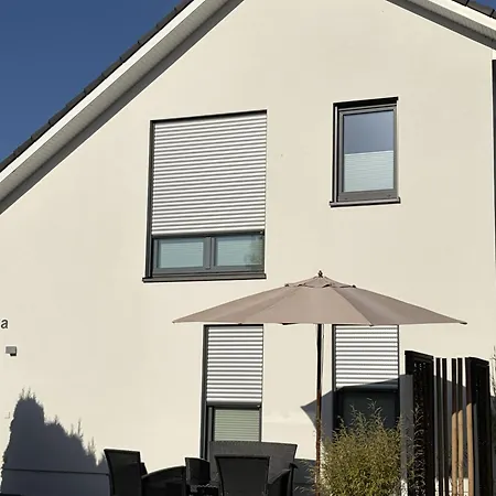 Moderne Ueber 2 Etagen